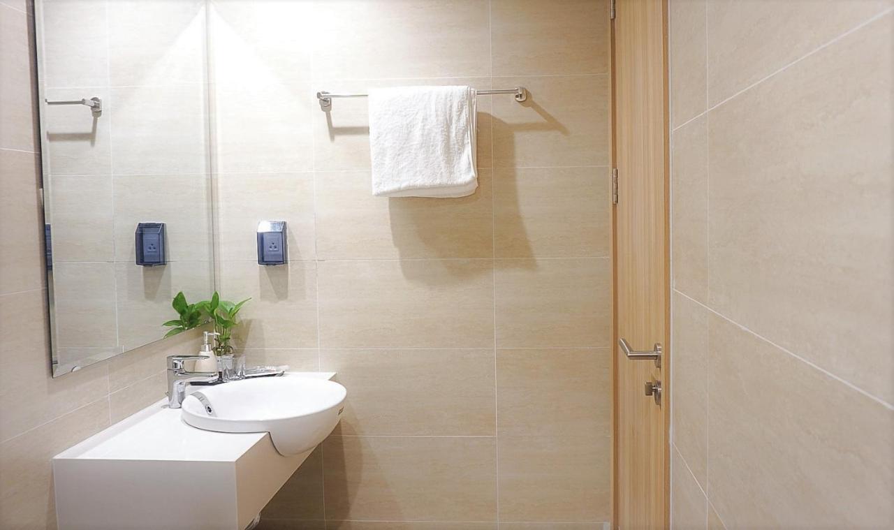 Ecobay Halong -Mountain View And Near Marina Beach Hạ Long Extérieur photo